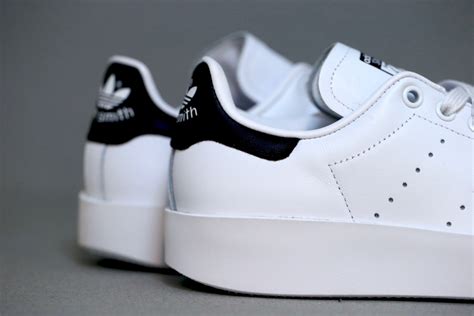 adidas stan smith white bold.